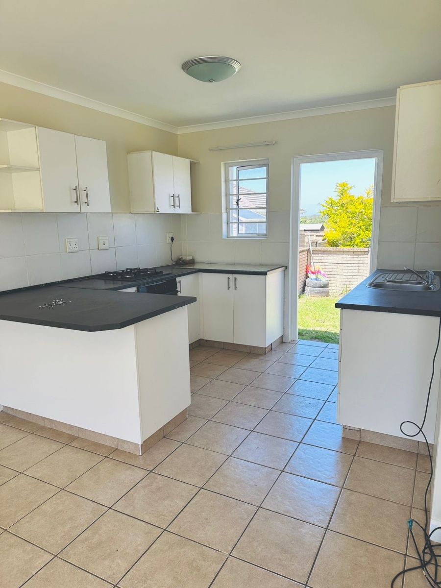 To Let 2 Bedroom Property for Rent in Gonubie Eastern Cape